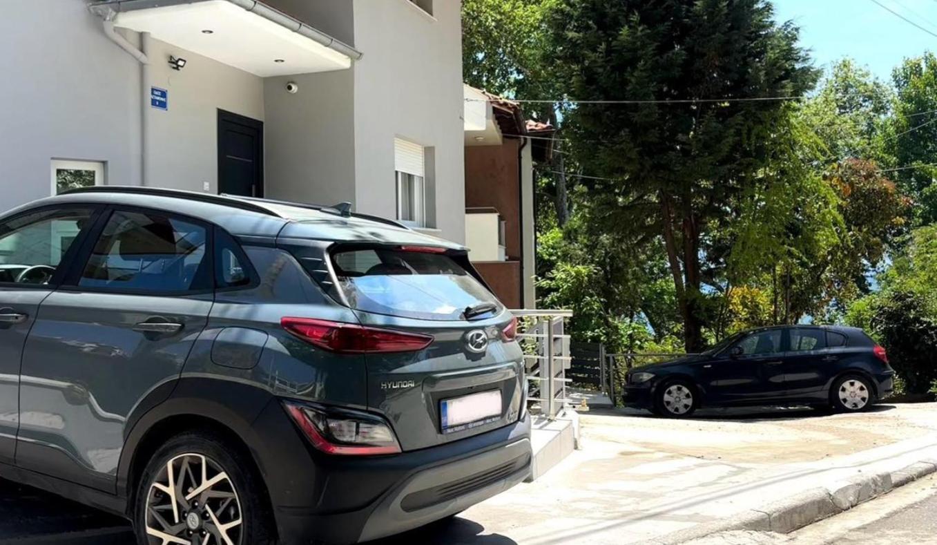 Domi Luxury Apartment Kavala Exterior photo