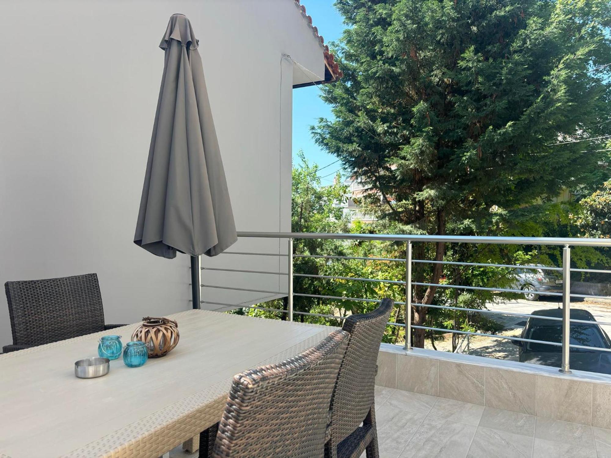 Domi Luxury Apartment Kavala Exterior photo