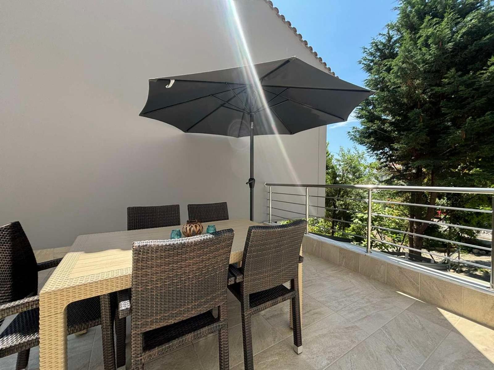 Domi Luxury Apartment Kavala Exterior photo